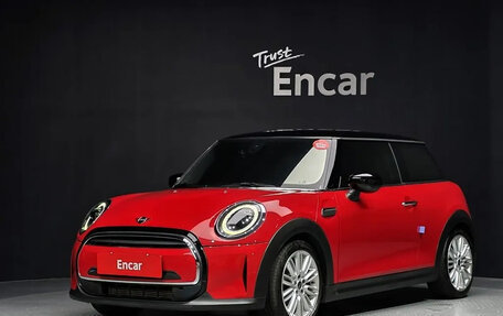 MINI Hatch, 2022 год, 1 797 000 рублей, 1 фотография