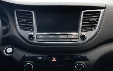 Hyundai Tucson III, 2018 год, 2 199 000 рублей, 18 фотография