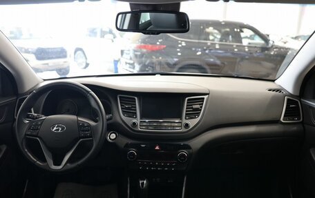 Hyundai Tucson III, 2018 год, 2 199 000 рублей, 17 фотография