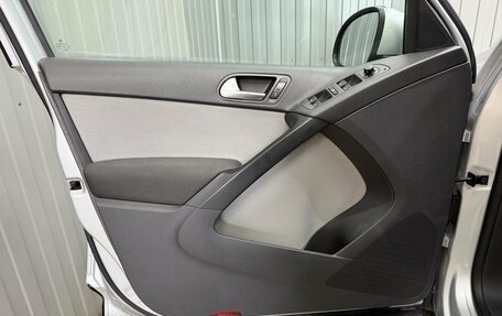 Volkswagen Tiguan I, 2010 год, 1 099 000 рублей, 13 фотография