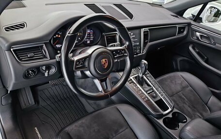 Porsche Macan I рестайлинг, 2016 год, 3 280 000 рублей, 13 фотография