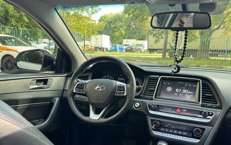 Hyundai Sonata VII, 2018 год, 1 950 000 рублей, 28 фотография