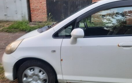 Honda Fit III, 2006 год, 380 000 рублей, 9 фотография