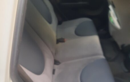 Honda Fit III, 2006 год, 380 000 рублей, 11 фотография