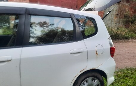 Honda Fit III, 2006 год, 380 000 рублей, 8 фотография