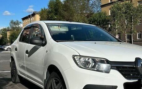 Renault Logan II, 2019 год, 1 100 000 рублей, 11 фотография