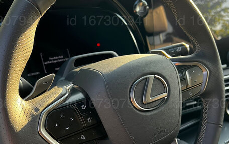 Lexus RX IV рестайлинг, 2026 год, 12 500 000 рублей, 7 фотография