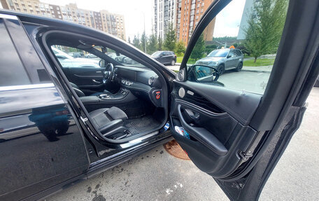 Mercedes-Benz E-Класс, 2019 год, 3 500 000 рублей, 12 фотография