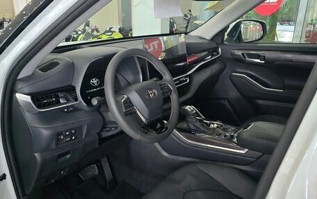 Toyota Highlander, 2026 год, 5 100 000 рублей, 7 фотография