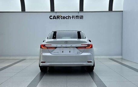 Toyota Camry, 2024 год, 3 900 000 рублей, 7 фотография