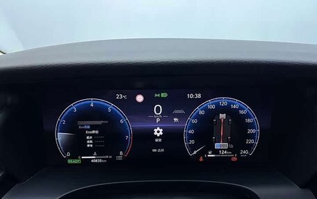 Toyota Camry, 2024 год, 3 900 000 рублей, 8 фотография