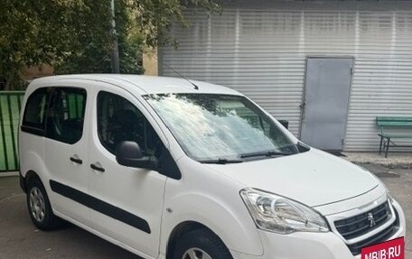 Peugeot Partner II рестайлинг 2, 2017 год, 1 100 000 рублей, 3 фотография