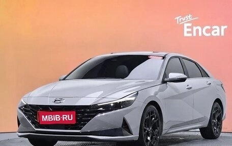 Hyundai Avante, 2022 год, 1 800 000 рублей, 1 фотография
