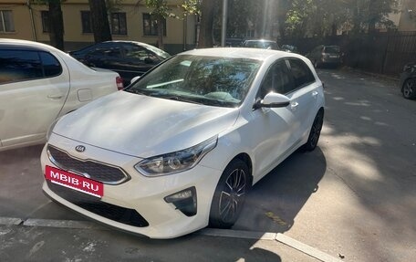 KIA cee'd III, 2021 год, 1 950 000 рублей, 2 фотография