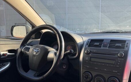 Toyota Corolla, 2011 год, 1 225 000 рублей, 10 фотография