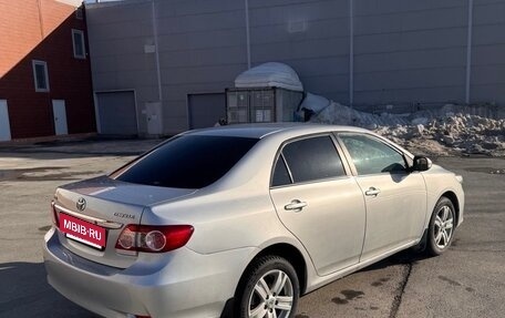 Toyota Corolla, 2011 год, 1 225 000 рублей, 5 фотография