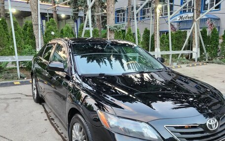 Toyota Camry, 2006 год, 700 000 рублей, 2 фотография