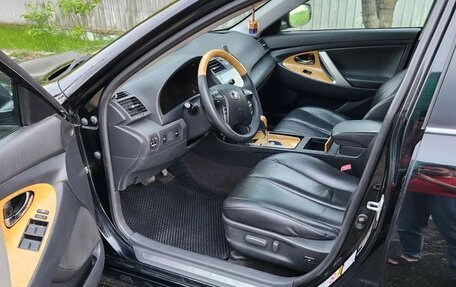 Toyota Camry, 2006 год, 700 000 рублей, 20 фотография