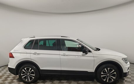 Volkswagen Tiguan II, 2020 год, 2 389 000 рублей, 4 фотография