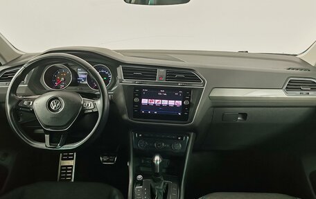 Volkswagen Tiguan II, 2020 год, 2 389 000 рублей, 14 фотография