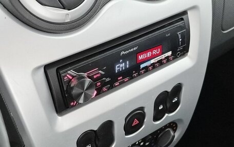 Renault Sandero I, 2012 год, 625 000 рублей, 13 фотография
