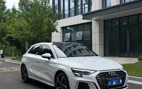 Audi A3, 2023 год, 2 050 000 рублей, 3 фотография