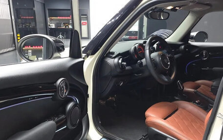 MINI Hatch, 2022 год, 1 633 000 рублей, 7 фотография