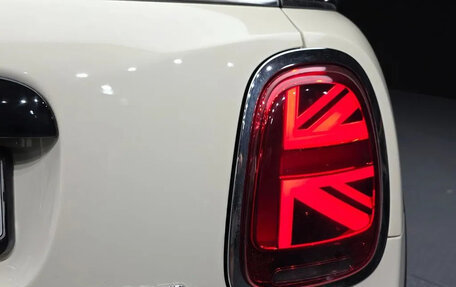 MINI Hatch, 2022 год, 1 633 000 рублей, 6 фотография