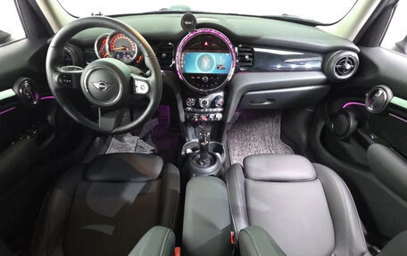 MINI Hatch, 2022 год, 1 881 000 рублей, 8 фотография