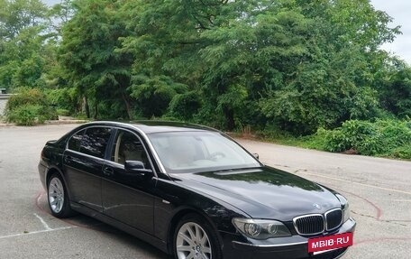 BMW 7 серия, 2007 год, 900 000 рублей, 3 фотография