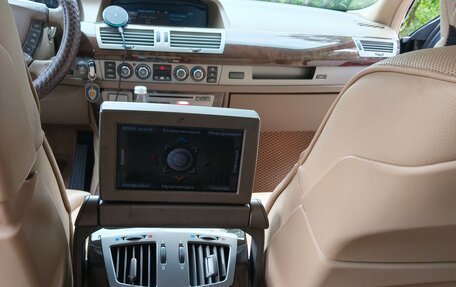 BMW 7 серия, 2007 год, 900 000 рублей, 8 фотография