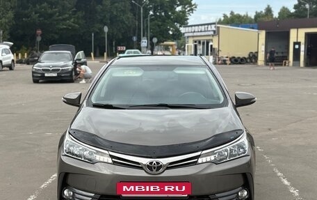 Toyota Corolla, 2017 год, 1 780 000 рублей, 2 фотография