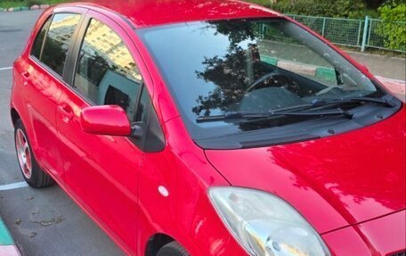 Toyota Yaris III рестайлинг, 2008 год, 480 000 рублей, 5 фотография