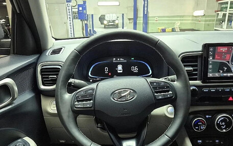 Hyundai Venue I, 2023 год, 1 200 000 рублей, 9 фотография