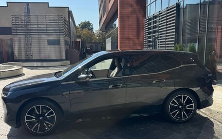 BMW iX, 2023 год, 8 500 000 рублей, 2 фотография
