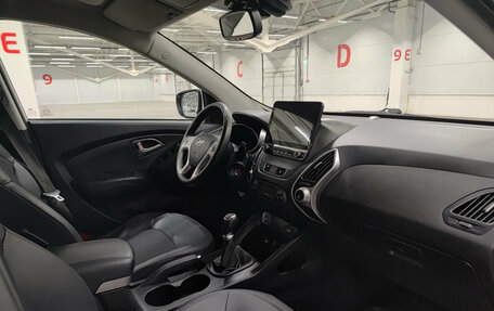 Hyundai ix35 I рестайлинг, 2012 год, 1 060 000 рублей, 13 фотография