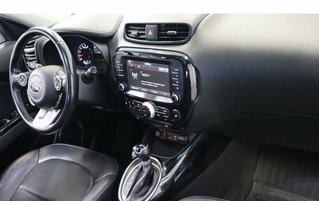 KIA Soul II рестайлинг, 2018 год, 1 693 400 рублей, 5 фотография