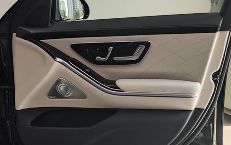 Mercedes-Benz S-Класс, 2025 год, 13 900 000 рублей, 38 фотография