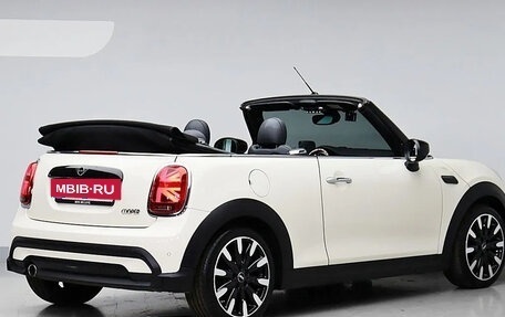 MINI Cabrio, 2022 год, 1 797 000 рублей, 3 фотография