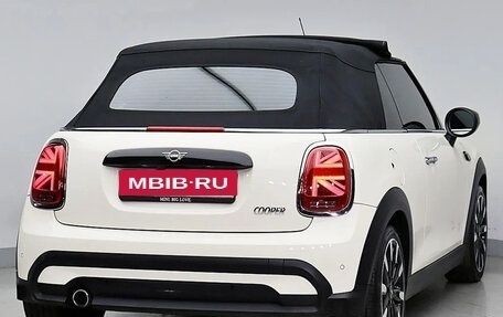 MINI Cabrio, 2022 год, 1 797 000 рублей, 4 фотография