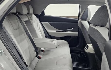 Hyundai Avante, 2022 год, 1 800 000 рублей, 7 фотография