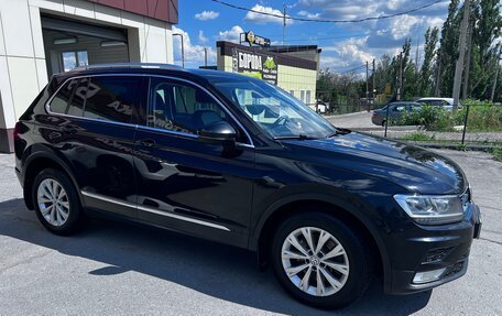 Volkswagen Tiguan II, 2017 год, 2 000 000 рублей, 9 фотография