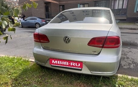 Volkswagen Passat B7, 2011 год, 650 000 рублей, 4 фотография