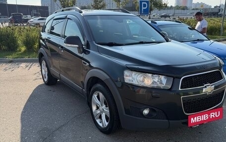 Chevrolet Captiva I, 2013 год, 1 285 000 рублей, 2 фотография