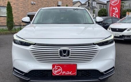 Honda Vezel, 2024 год, 2 050 000 рублей, 2 фотография