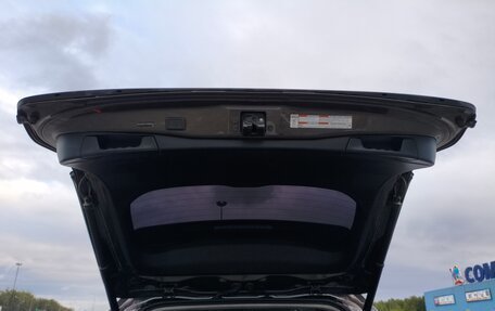 Toyota RAV4, 2020 год, 3 300 000 рублей, 8 фотография