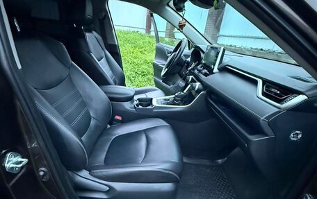 Toyota RAV4, 2020 год, 3 300 000 рублей, 20 фотография