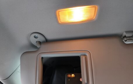 Toyota RAV4, 2020 год, 3 300 000 рублей, 25 фотография