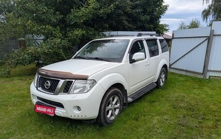 Nissan Pathfinder, 2011 год, 1 500 000 рублей, 1 фотография