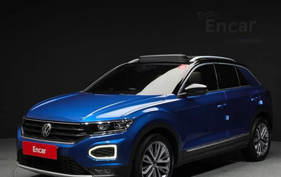 Volkswagen T-Roc I, 2022 год, 2 153 000 рублей, 1 фотография